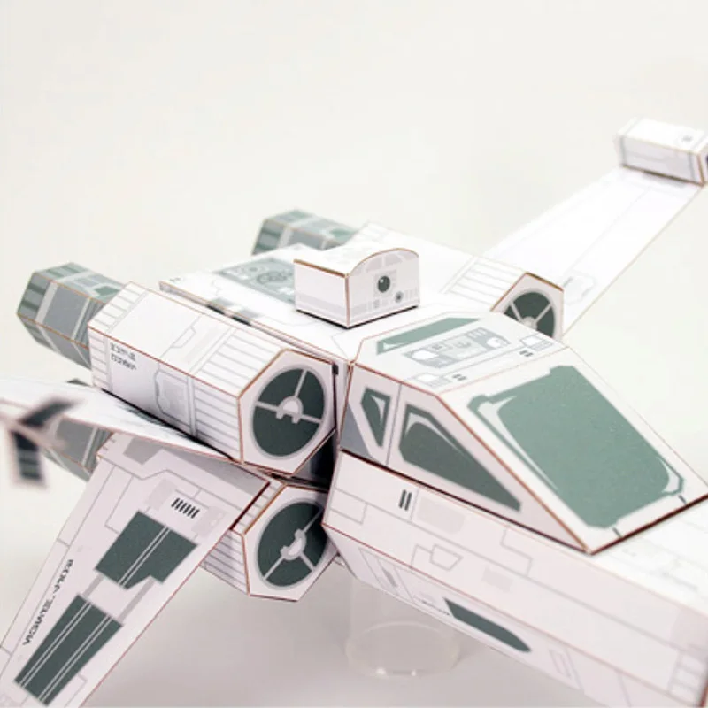 X-WING 戦闘機白書モデルミニ 3D キューブフィギュア - Art Craft Cardboard のレビューと価格